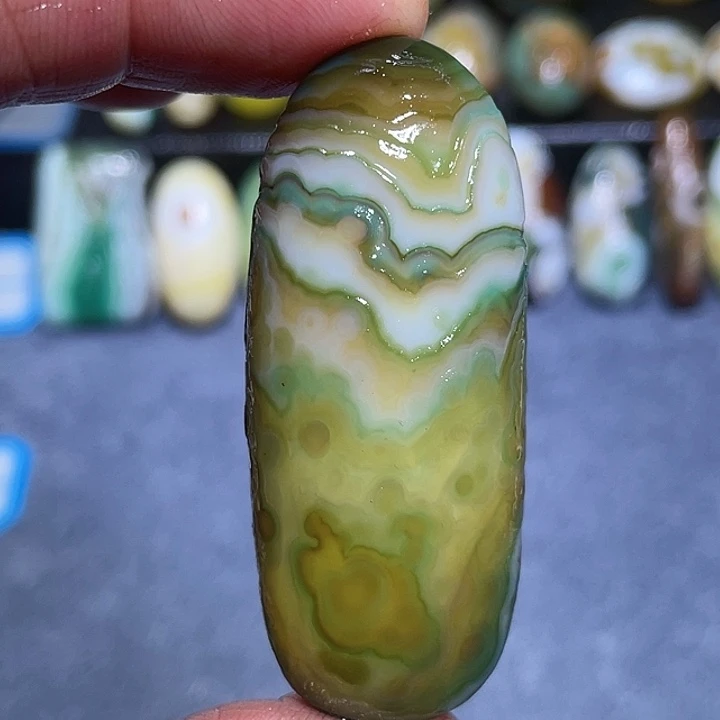 玛瑙/玉髓未镶嵌珠宝奇石