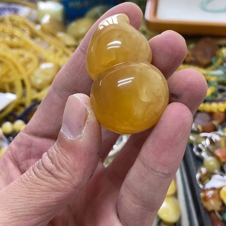 裸石蜜蜡未镶嵌吊坠