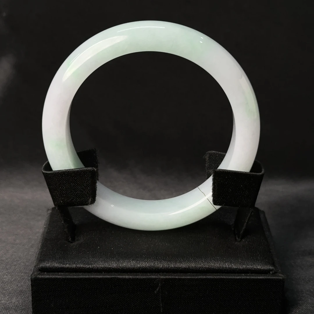 天然缅甸A货翡翠正圈手镯57.8圈口