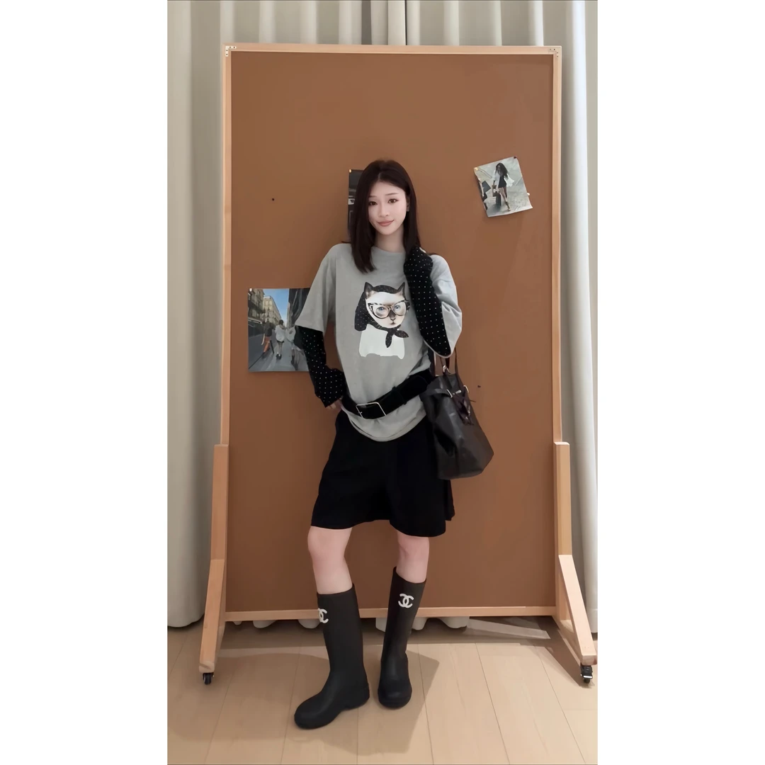 AWY（1awy1793#）换种感觉！小猫T-有厚度拼接波点袖宽松T恤 9-19