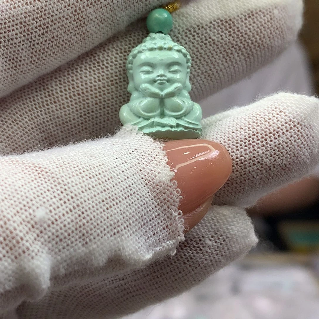 绿松石未镶嵌挂件