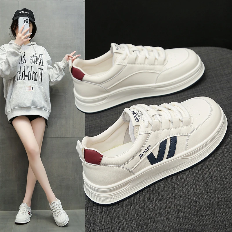 2025春季新款小白鞋女板鞋百搭平底休闲运动鞋ins网红超火鞋子潮
