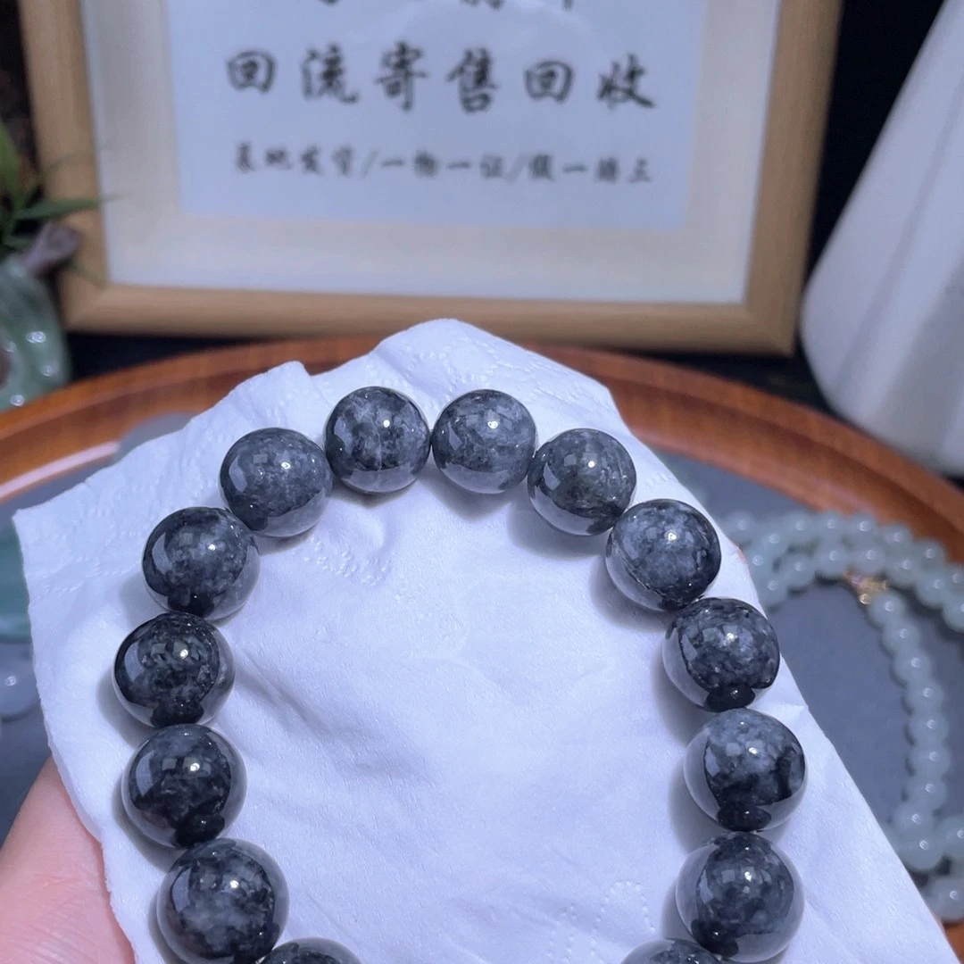 翡翠未镶嵌颈饰手串