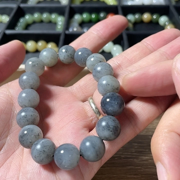 手串未镶嵌和田玉