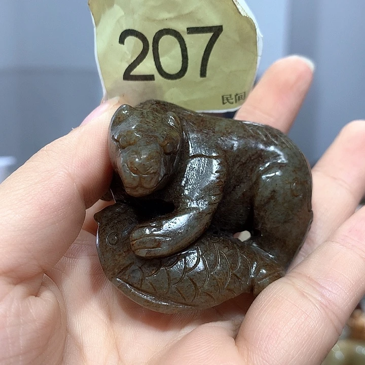 也***品颈饰未镶嵌和田玉