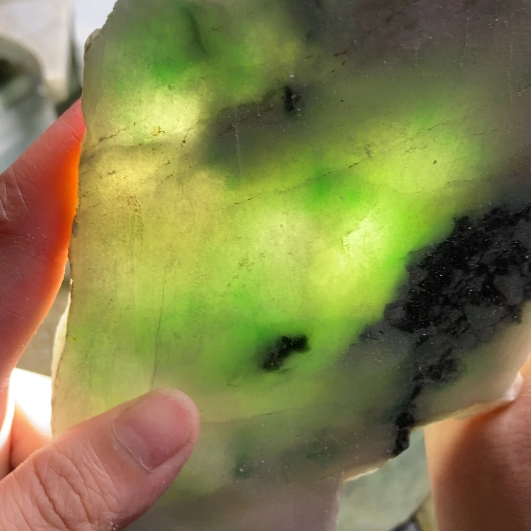 翡翠未镶嵌挂件天然翡翠