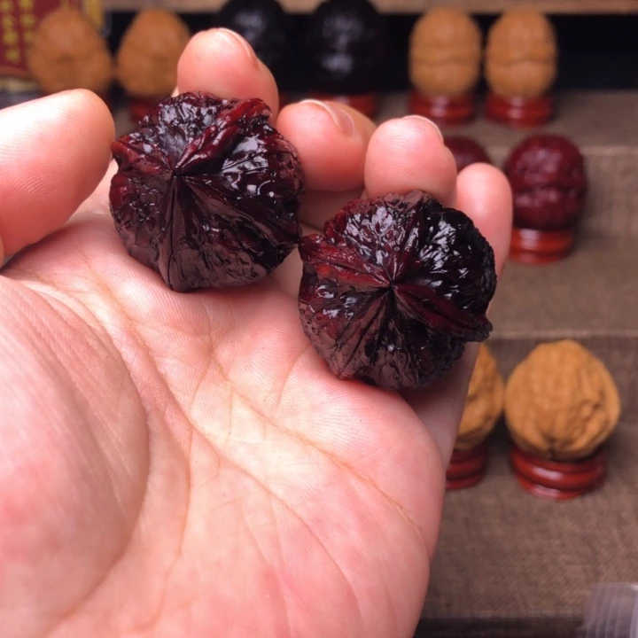 文玩核桃把件3灯笼四棱31
