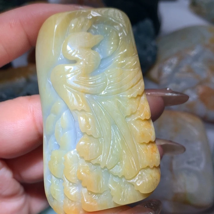 翡翠未镶嵌颈饰保真天然A货翡翠