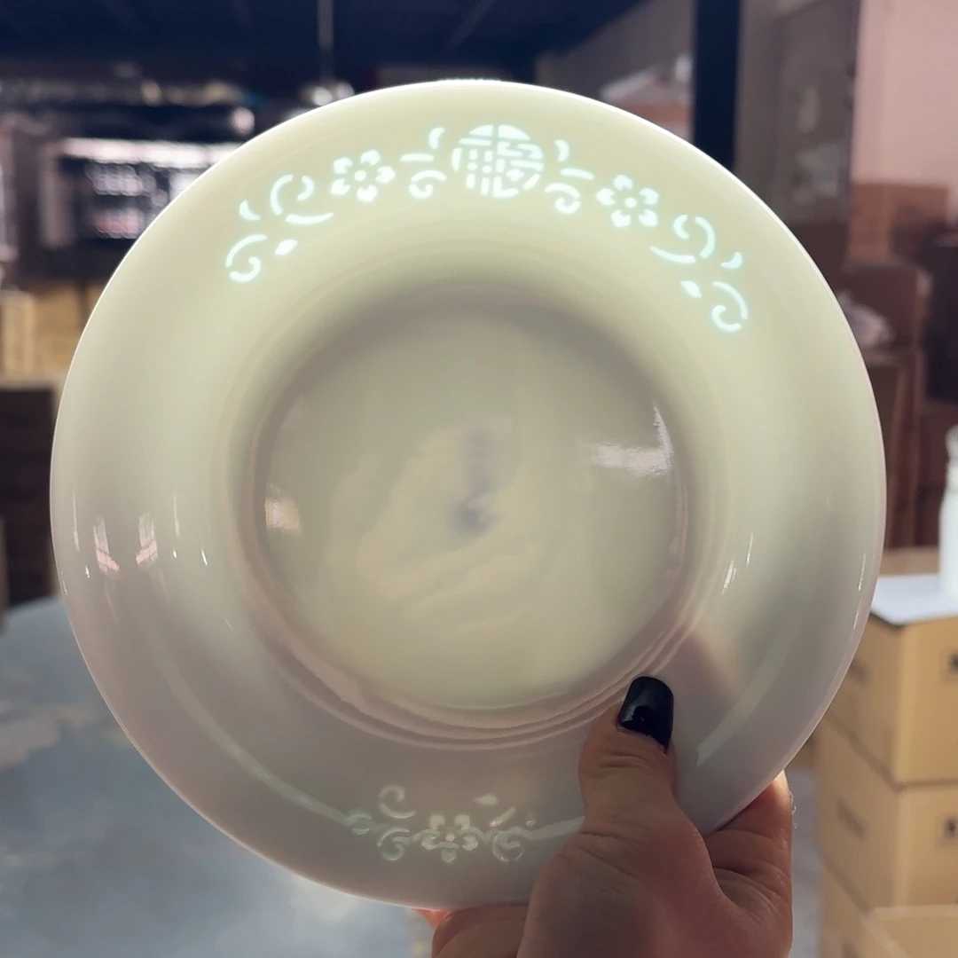 景德镇7英寸盘青带玲珑两个微瑕