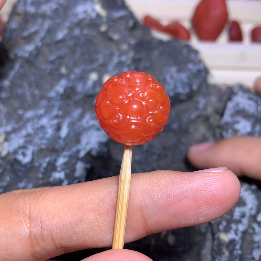 南红玛瑙未镶嵌柿子雕刻圆珠15.5