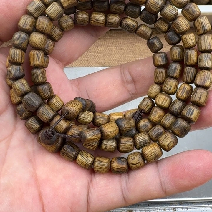情***亚沉香手串乌身手串15克加