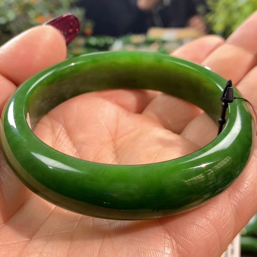 和田玉（碧玉）手镯未镶嵌