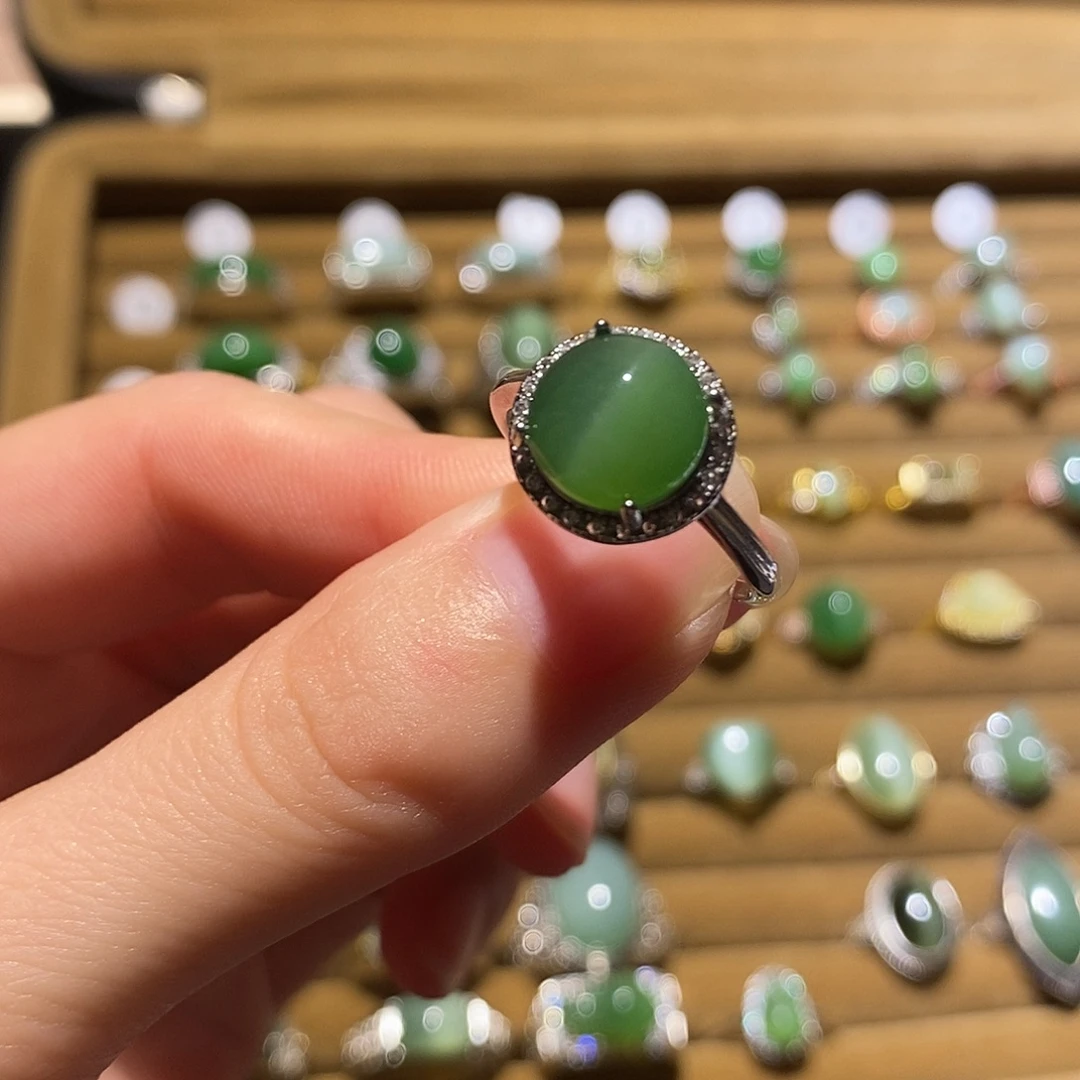 和田玉未镶嵌戒指