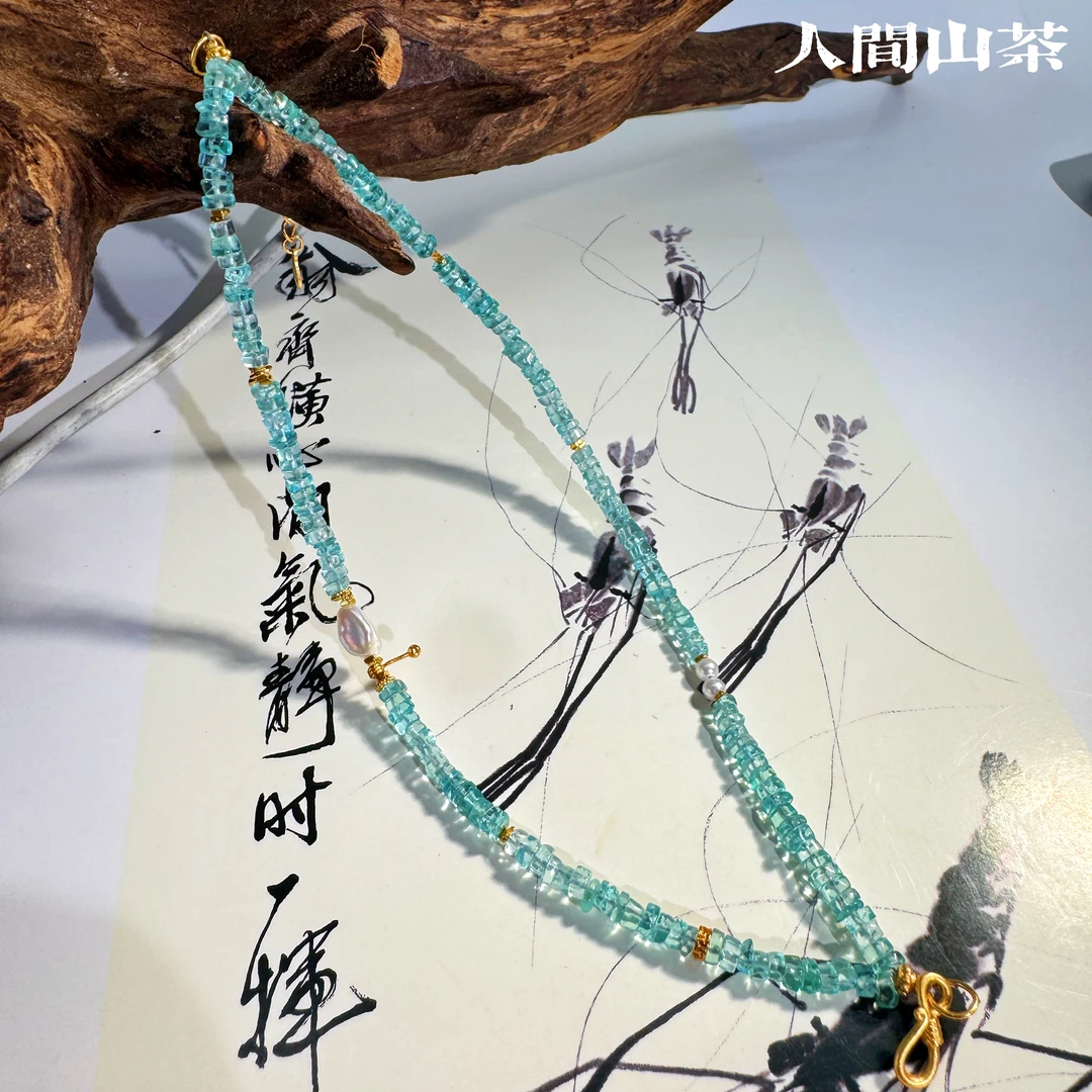 人间山茶 C7-2646 蓝磷灰手链