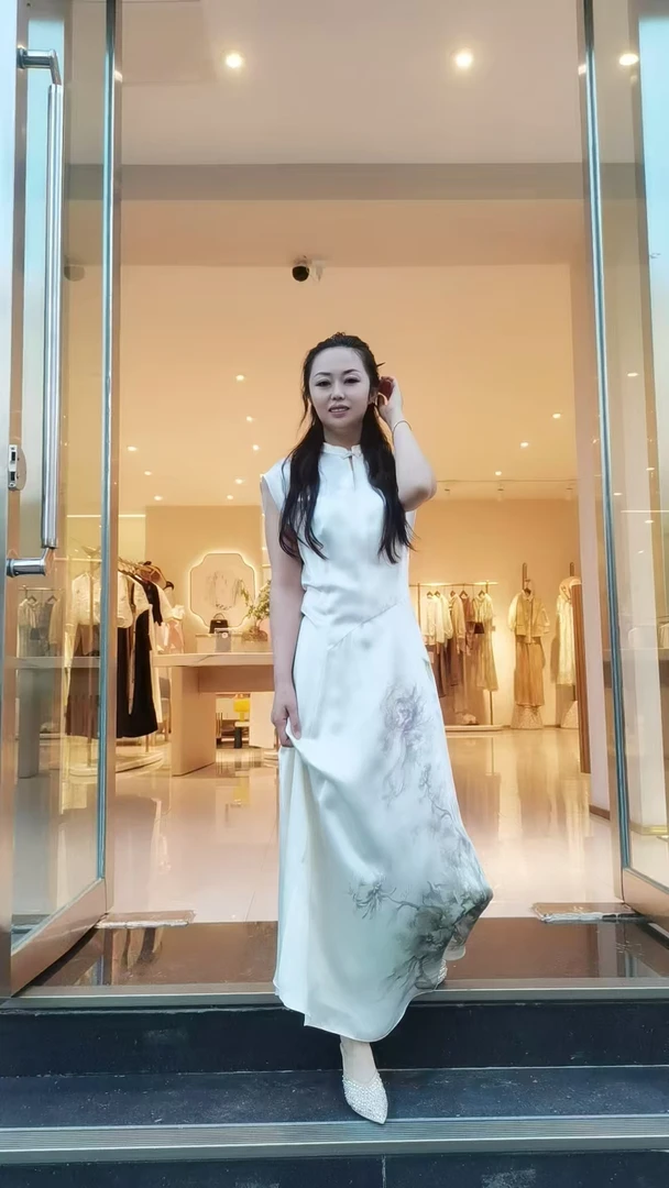 常规直襟新中式刺绣荷叶裙旗袍修身显瘦丁达尔风复古夏季