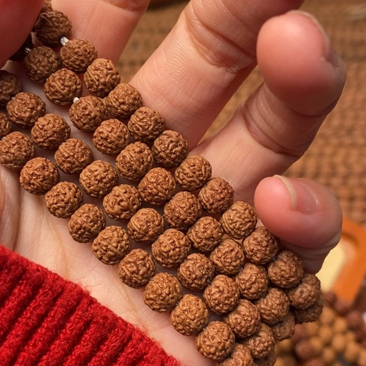 【闪购商品】金刚菩提吊坠摩****e闷墩龙108