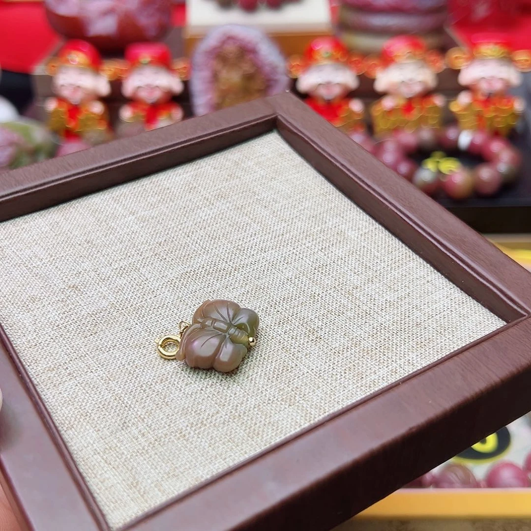 石英质玉盐源玛瑙定制未镶嵌