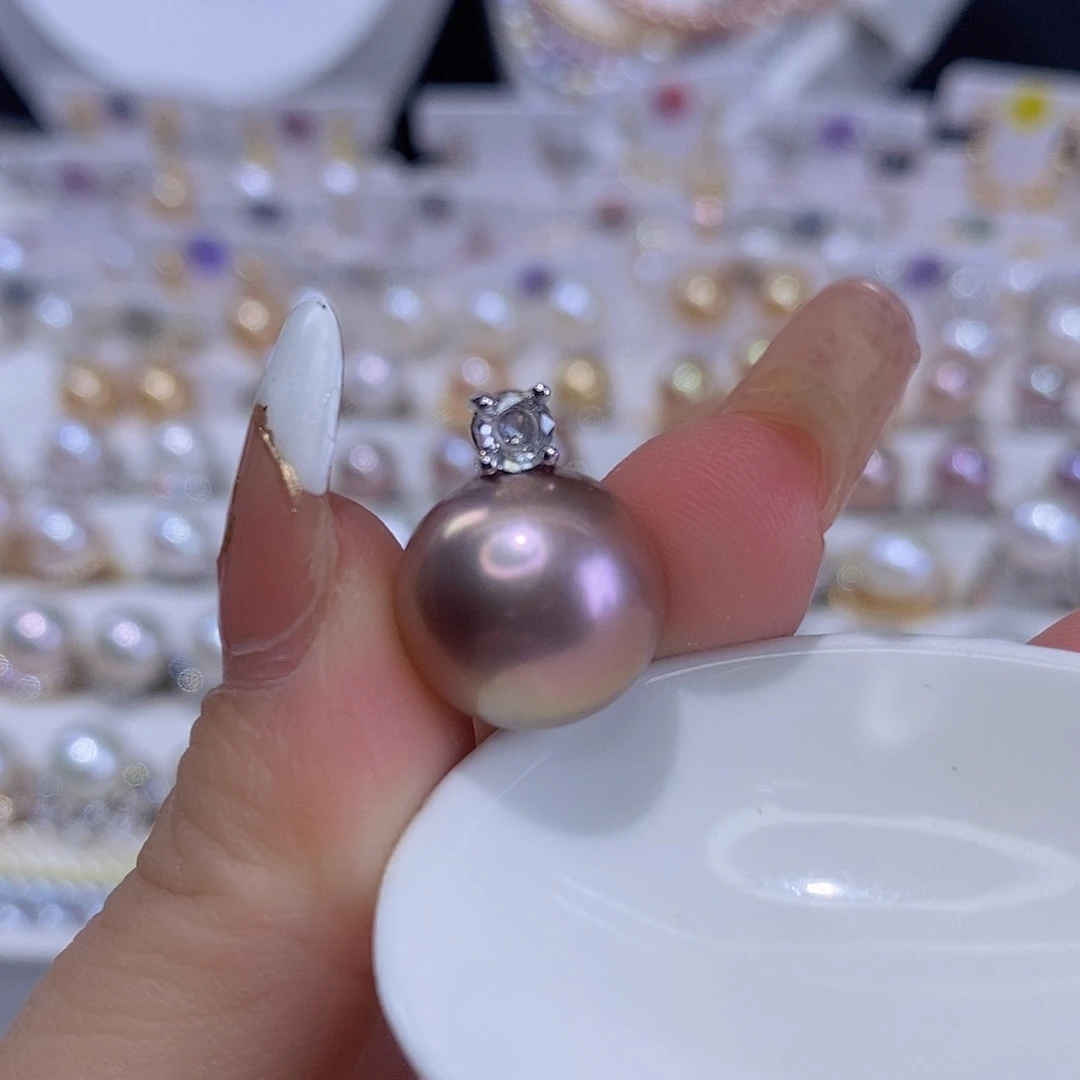 淡水珍珠合金颈饰