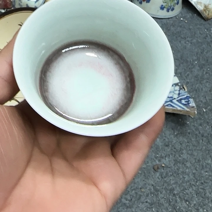 摆件二****人陶瓷纯手工杯子摆件