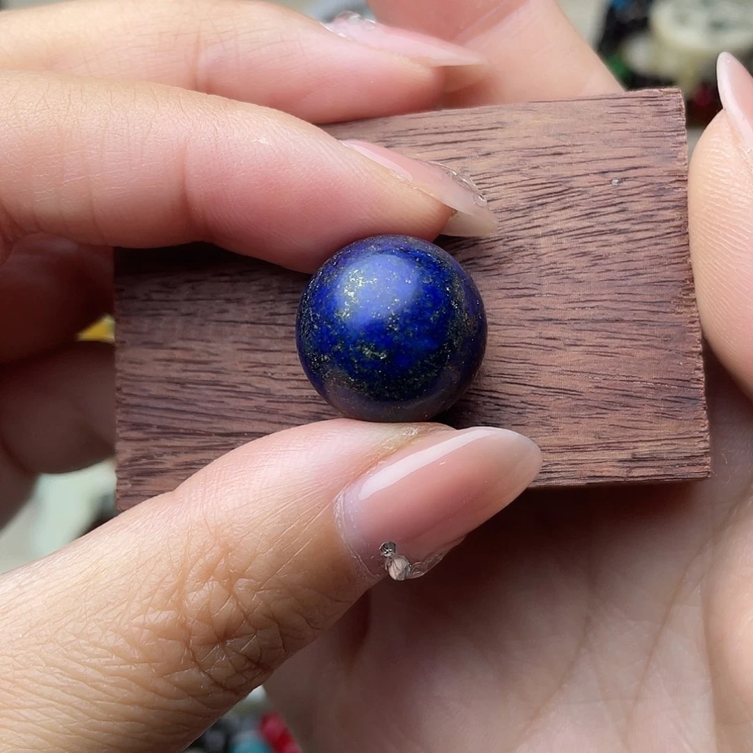 大叶紫檀（黑酸枝木类）