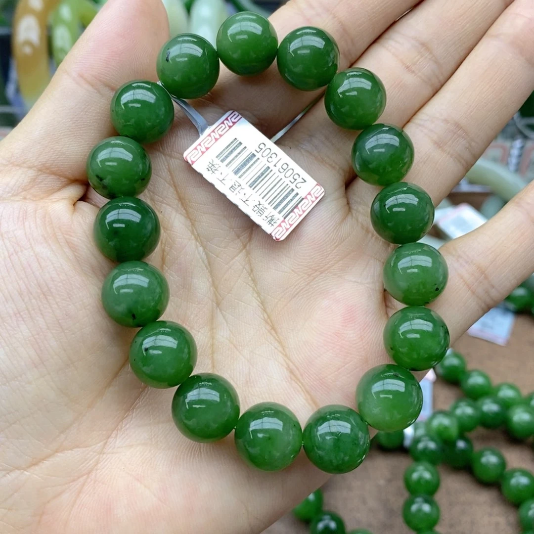 从***在手串未镶嵌和田玉卡12