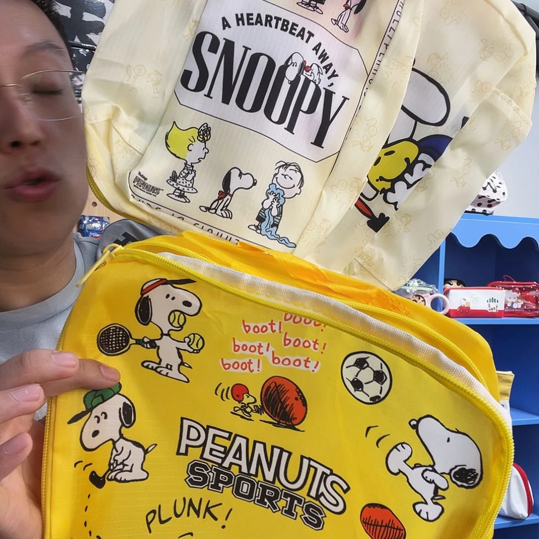 PU化妆包等各种产品的