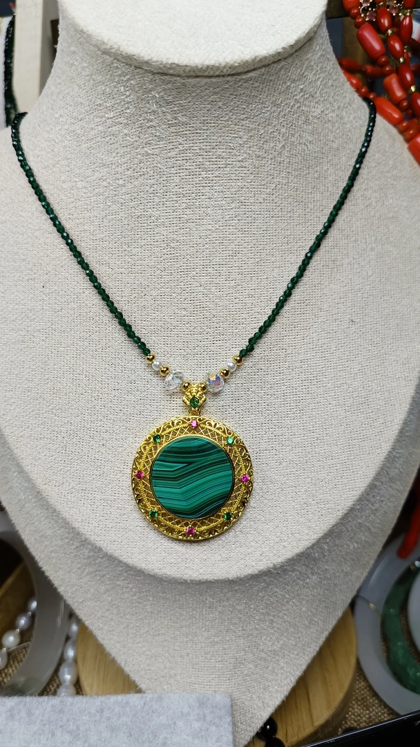 简约时尚绿色气质百搭女士绿孔雀