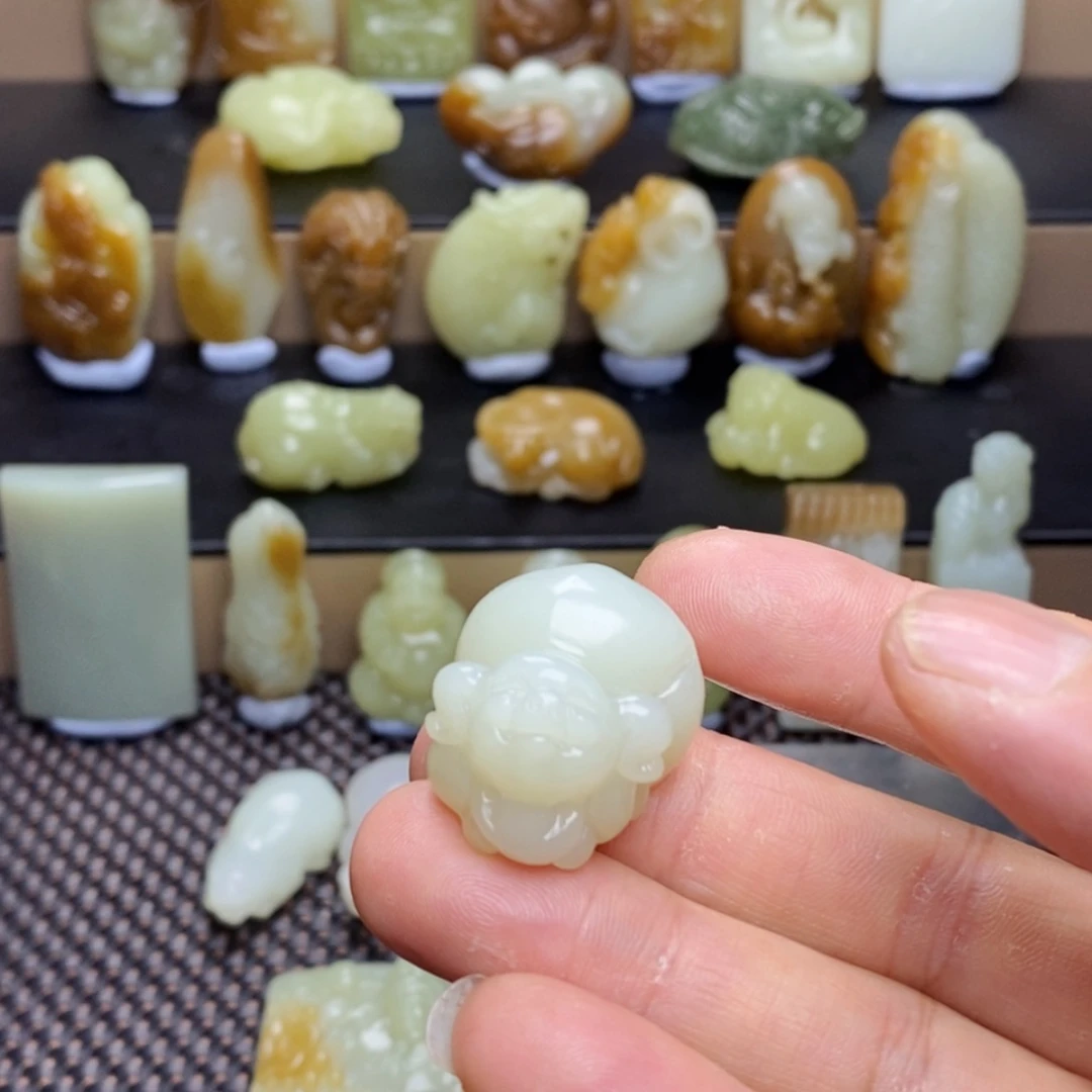 空***心和田玉未镶嵌吊坠(不含链)