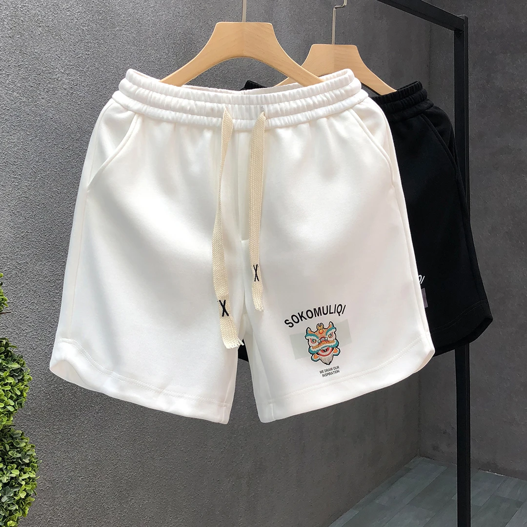 帅气印花短裤男款潮牌休闲白色四分裤男士夏季薄款运动沙滩大裤衩