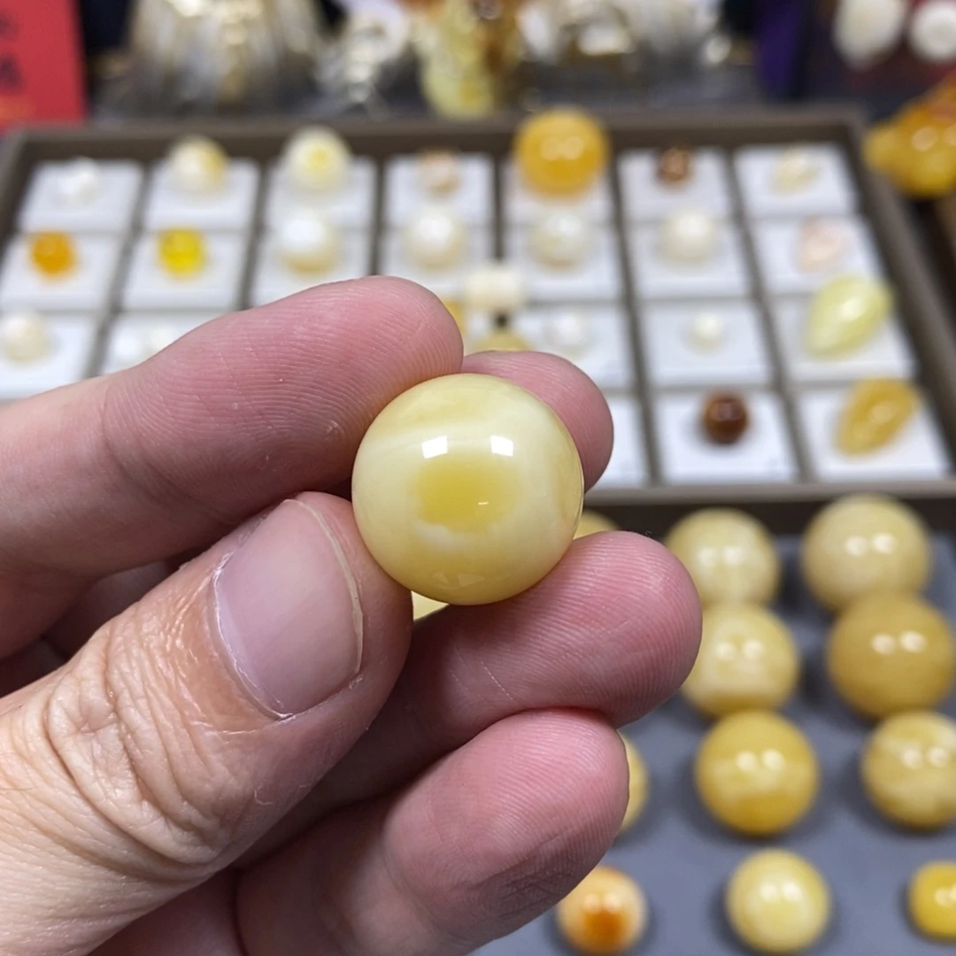 琥珀未镶嵌珠宝奇石18圆珠