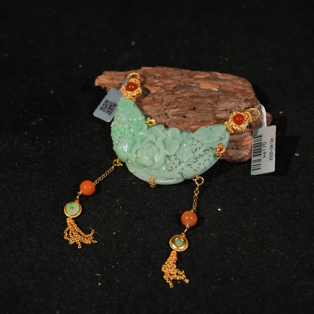 4.28香港王老板-翡翠吊坠ke170