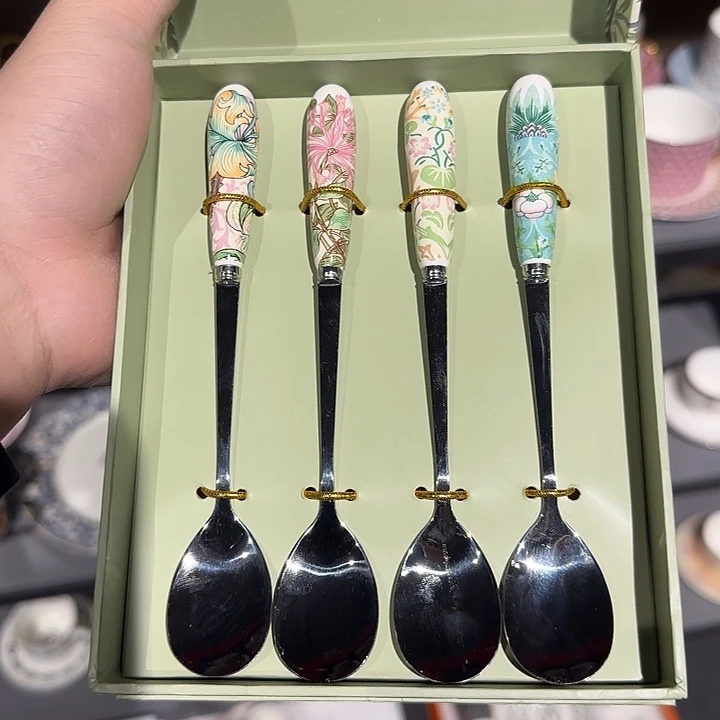 四个勺勺勺勺勺勺