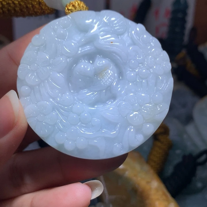 翡翠未镶嵌颈饰保真天然A货翡翠