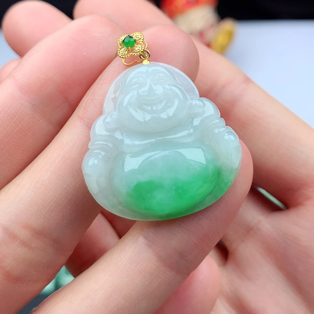 翡翠颈饰18K金镶嵌翡翠