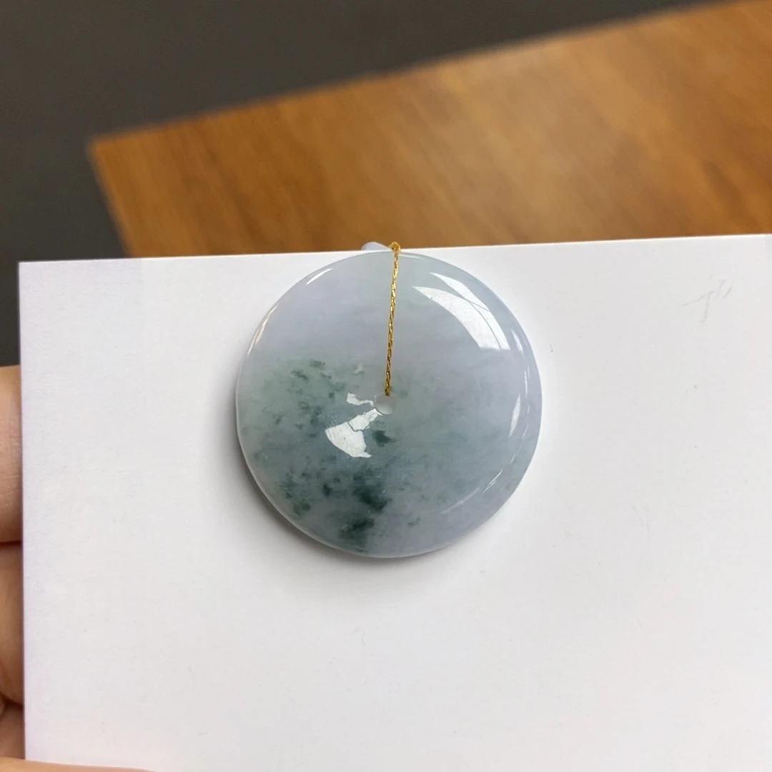 颈饰未镶嵌翡翠平安扣