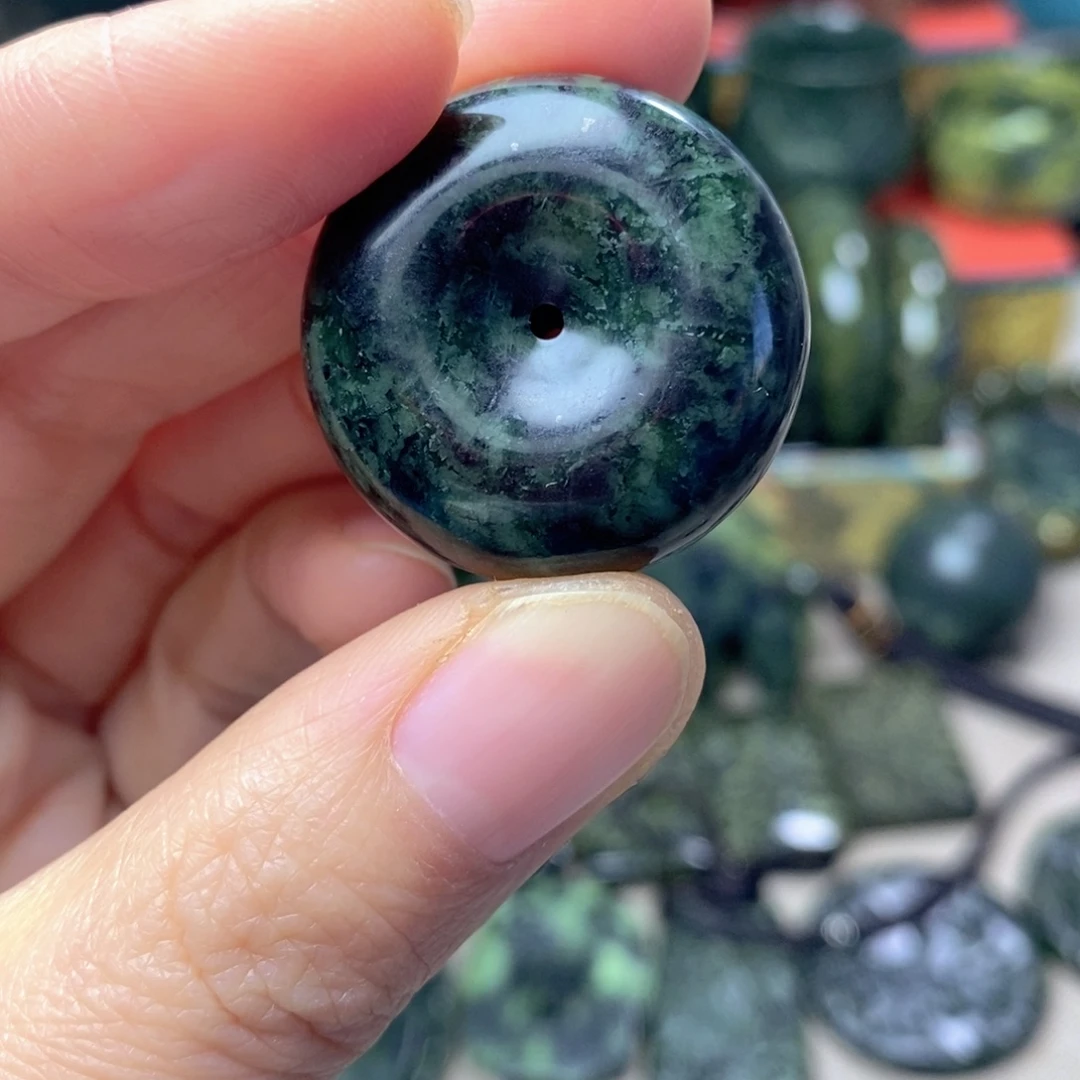 蛇纹石玉未镶嵌药王石