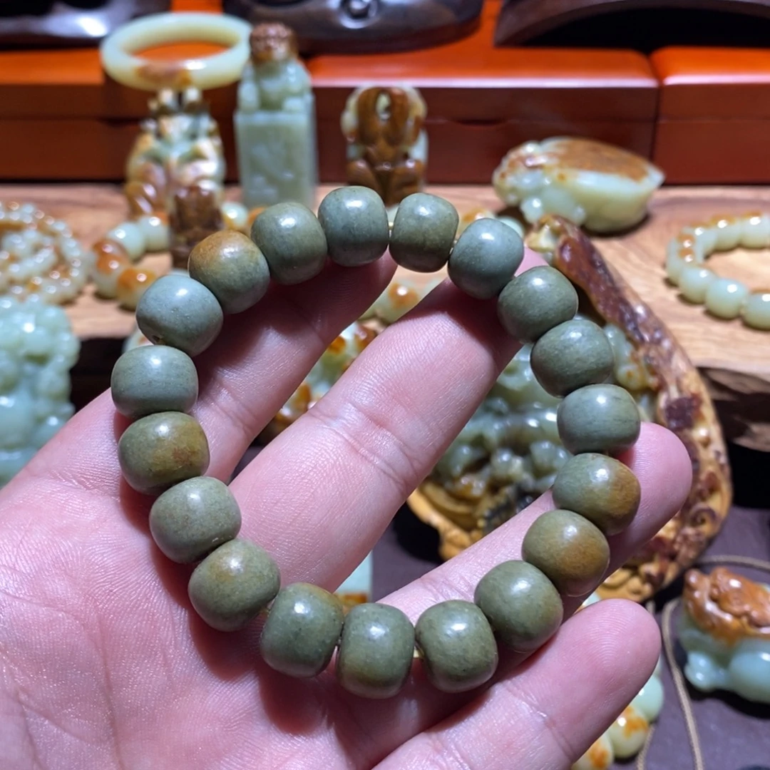 岫岩河磨玉（透闪石质玉）未镶嵌珠宝奇石