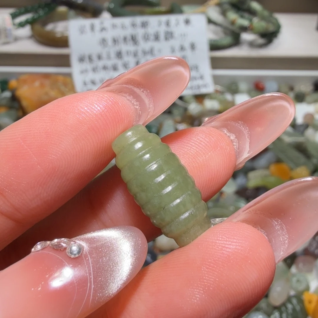 和田玉未镶嵌珠宝奇石