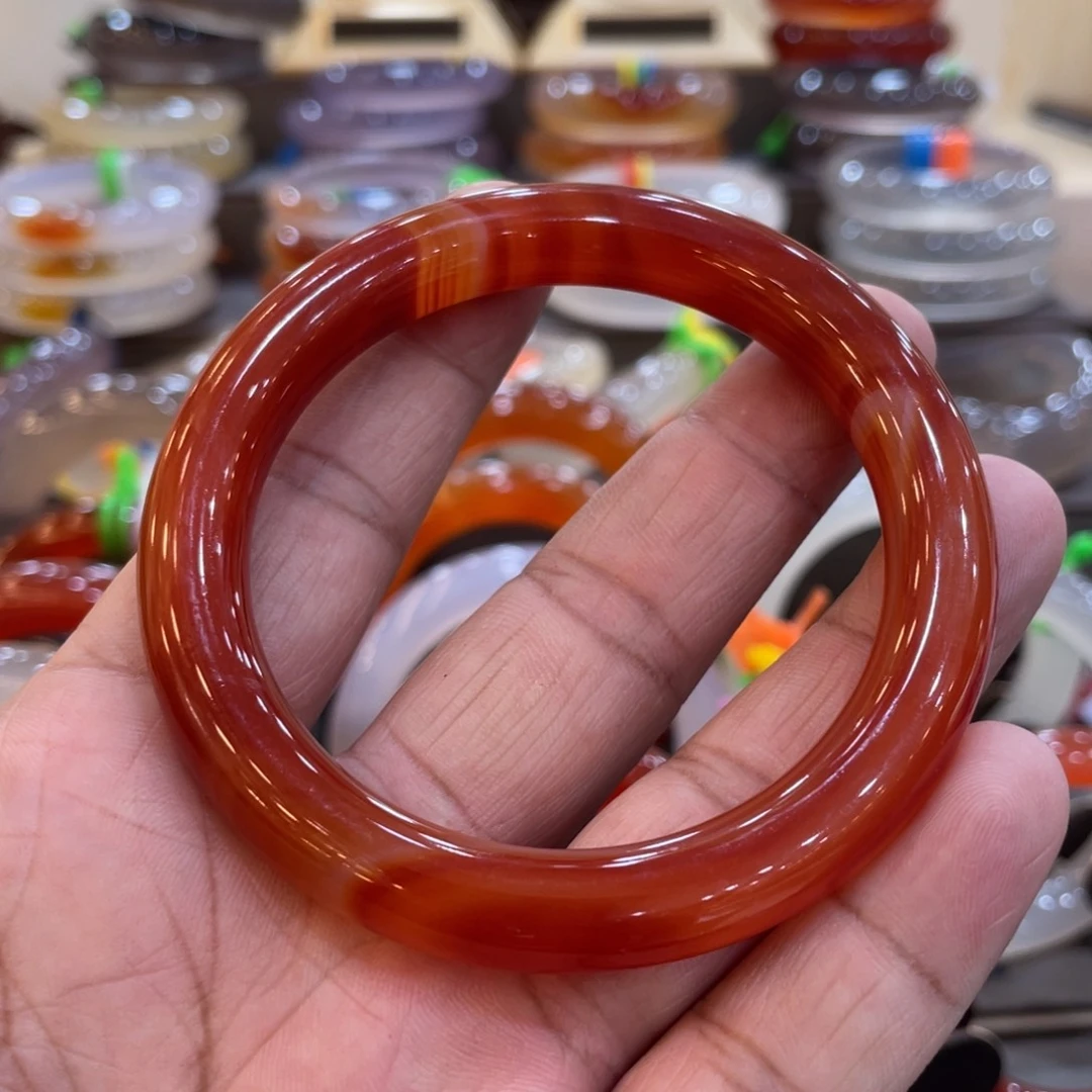 玛瑙/玉髓手镯未镶嵌