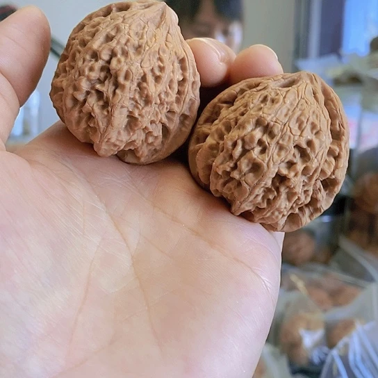 【闪购商品】把件文玩核桃43虎头王