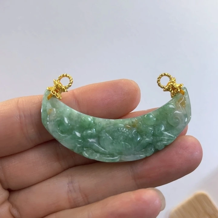 翡翠吊坠(赠链)未镶嵌卡**诺代编织