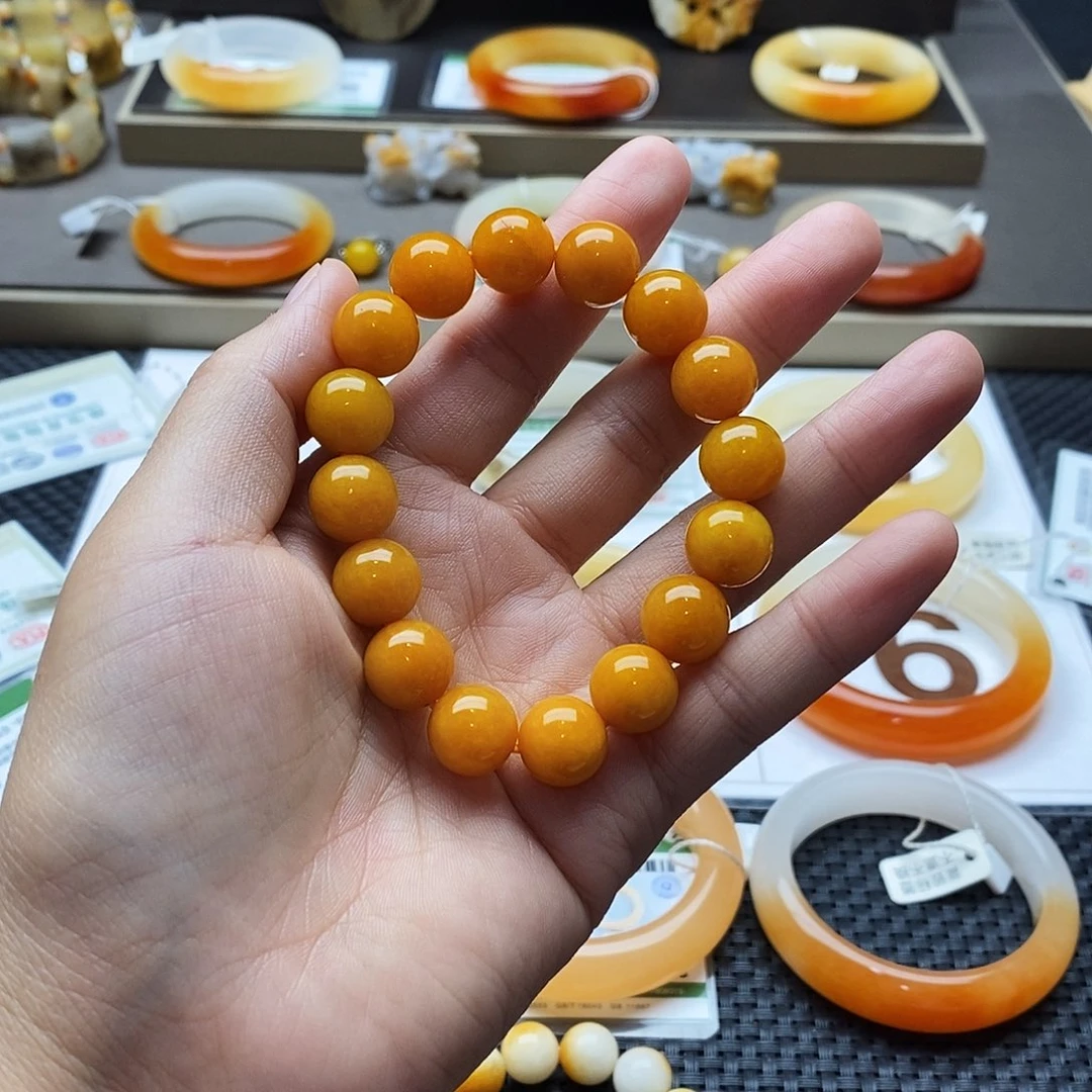 石英质玉（黄龙玉）未镶嵌手镯