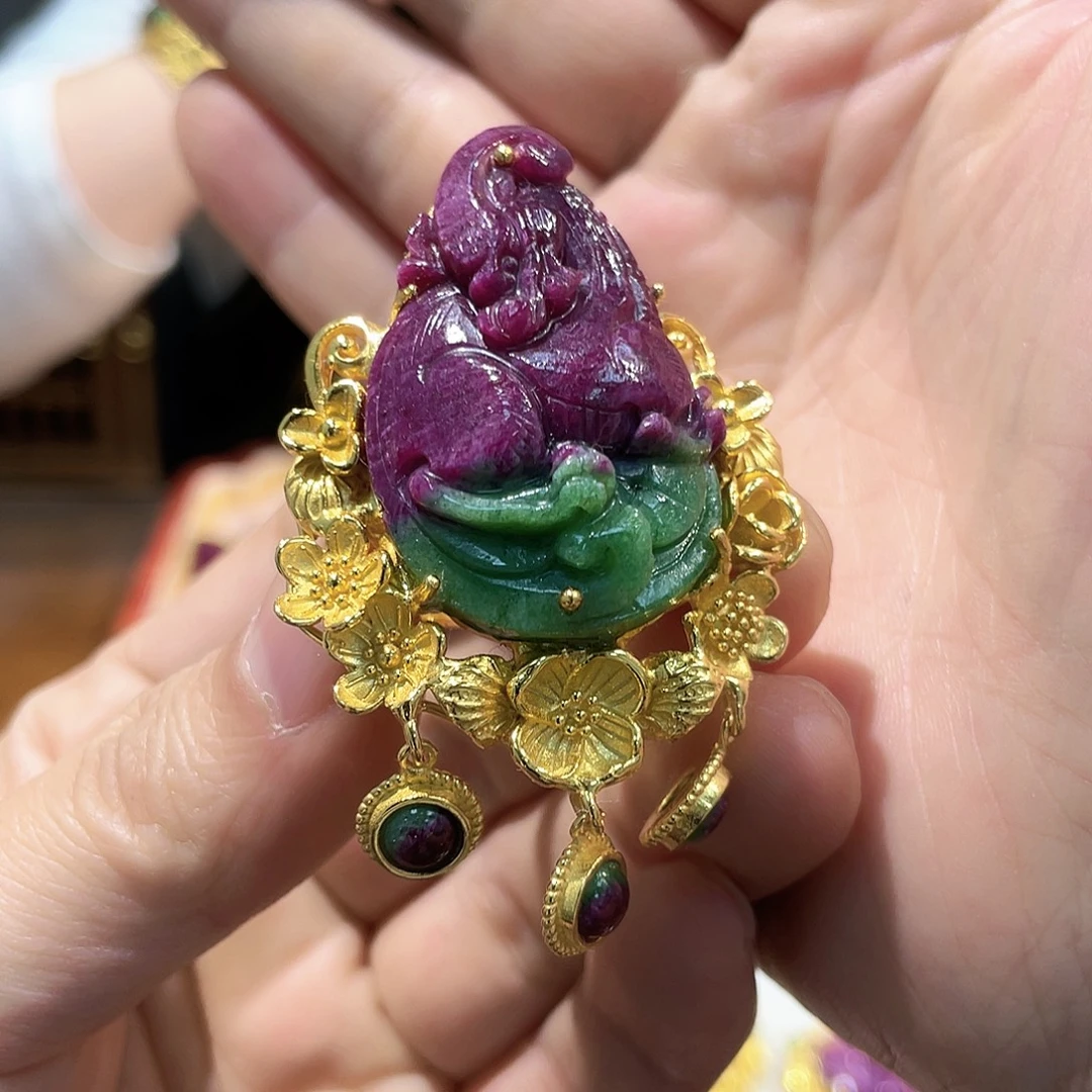 锦纶铁合金戒指红宝