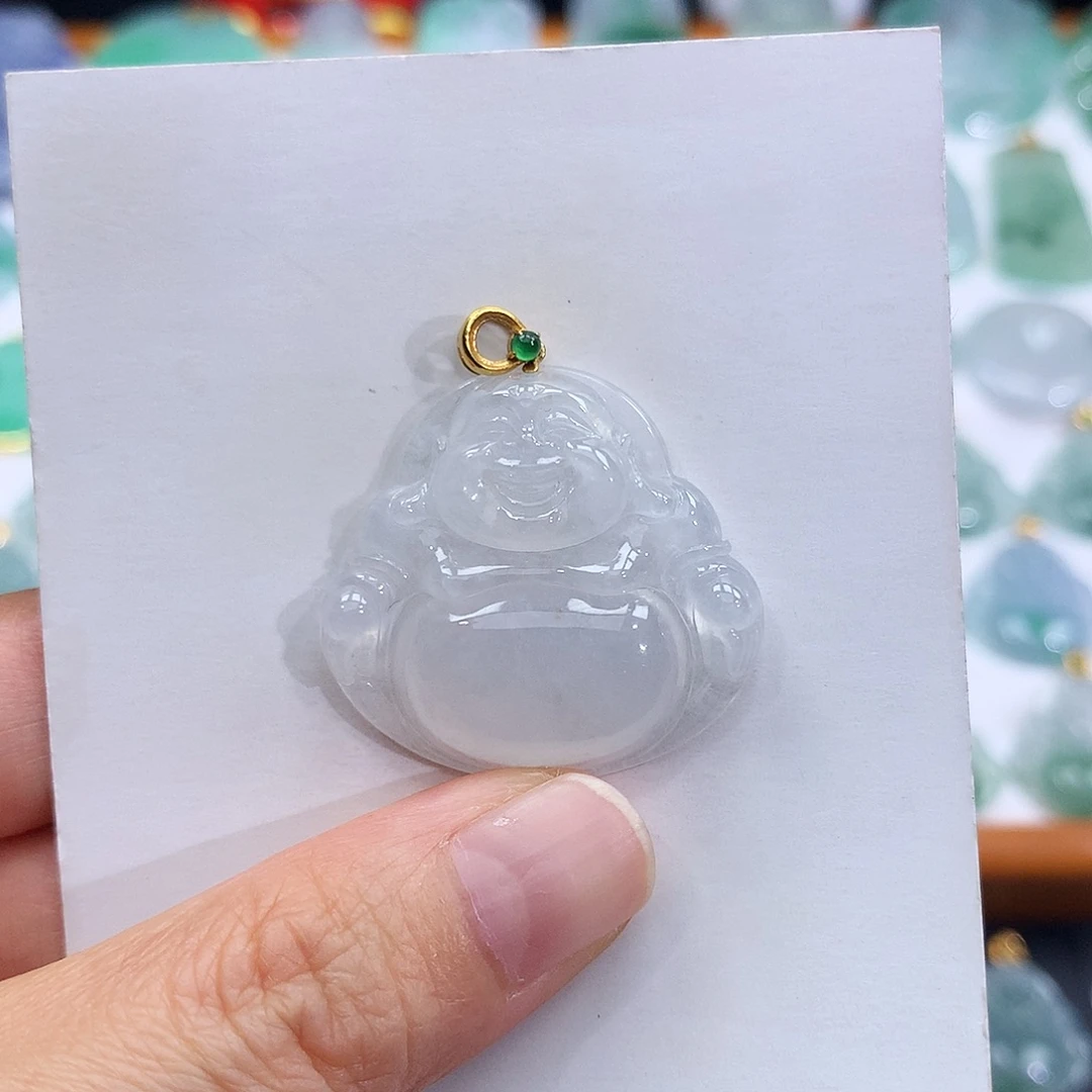 翡翠18K金镶嵌颈饰翡翠吊坠