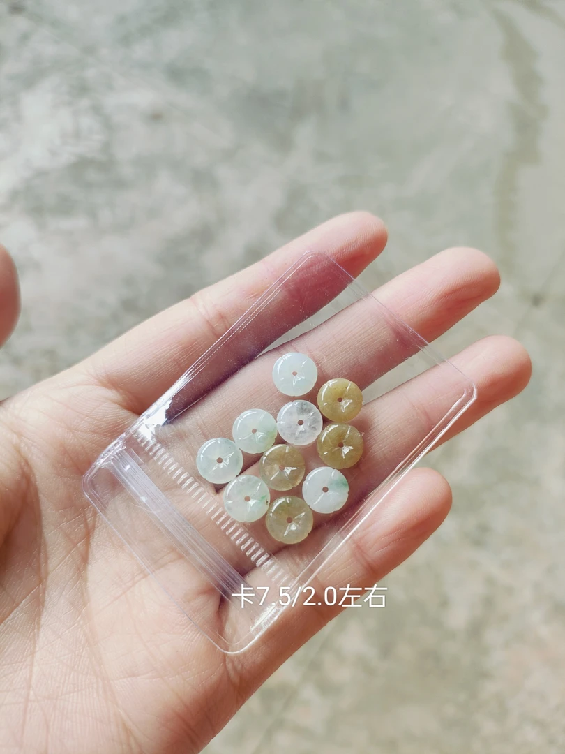 天然缅甸翡翠小花花