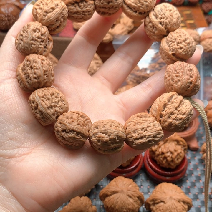 我****锅22白狮子串