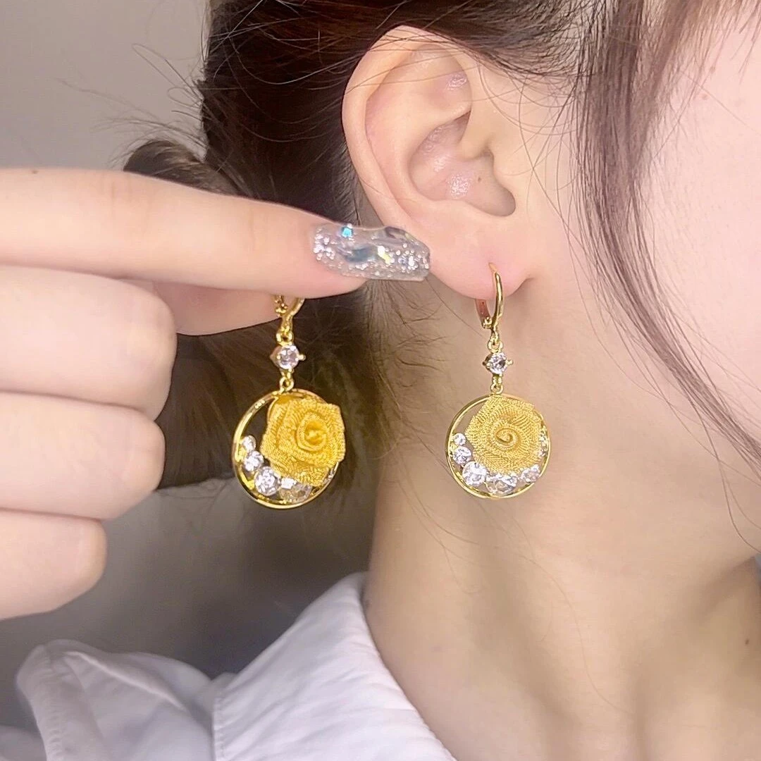铜合金合成锆石耳饰 轻奢时尚锆石玫瑰花耳环女夸张设计百搭耳坠