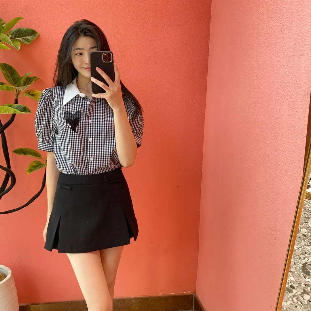 （默茗服装）爱心立领黑白格子衫