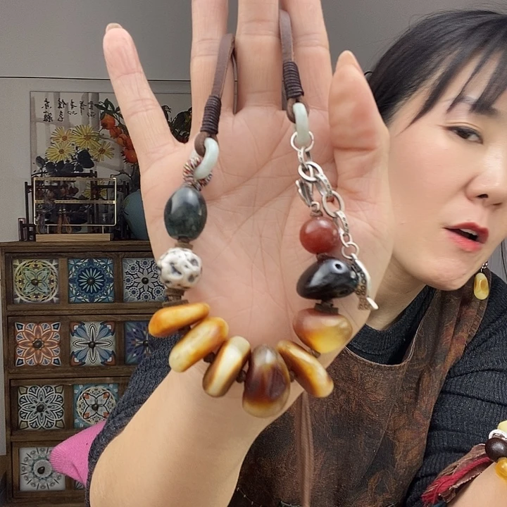 蜜蜡项链未镶嵌项链