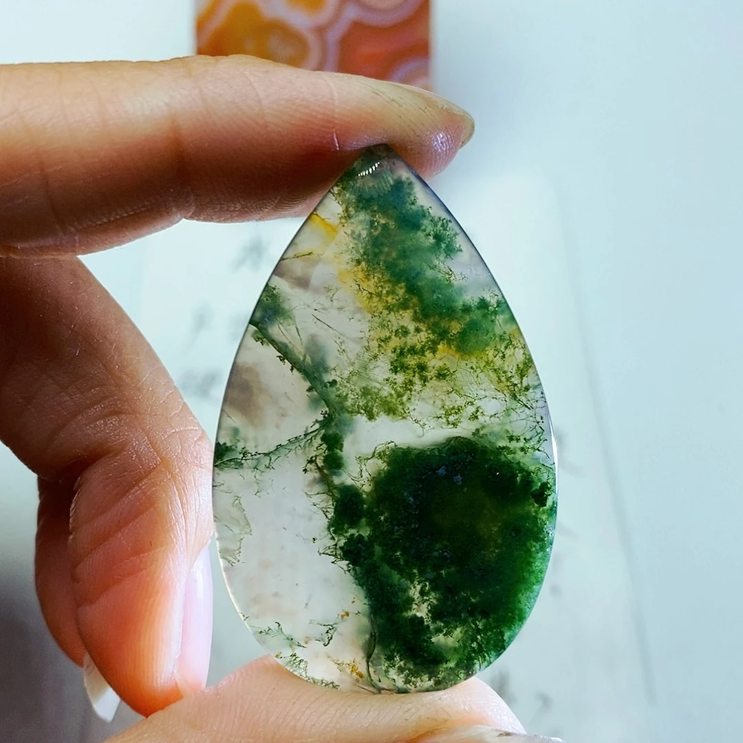 玛瑙/玉髓颈饰未镶嵌1****7